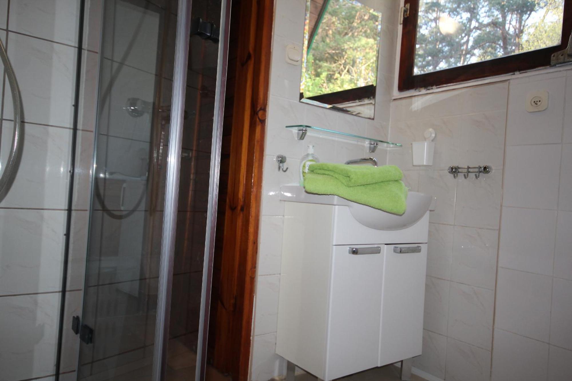 Lodge Pod Lasem Blisko Morza