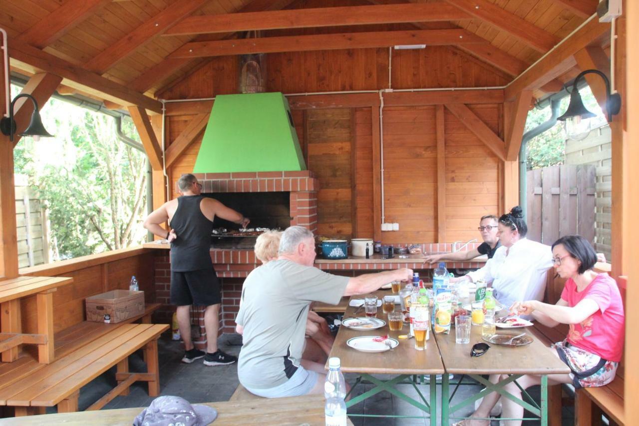 Pod Lasem Blisko Morza Lodge *